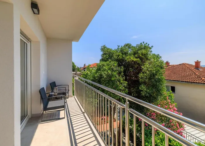 2 Bedroom Beautiful In * Crikvenica