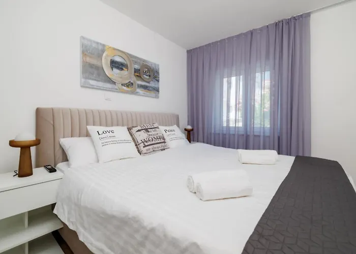 2 Bedroom Beautiful In Crikvenica * Crikvenica