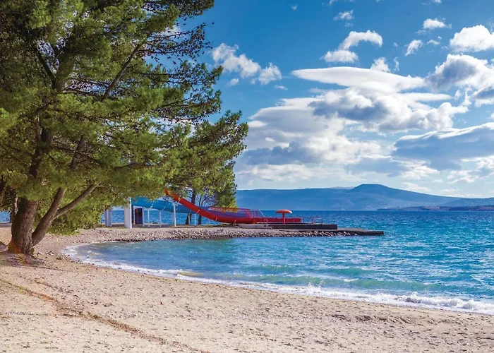 2 Bedroom Beautiful In Crikvenica *